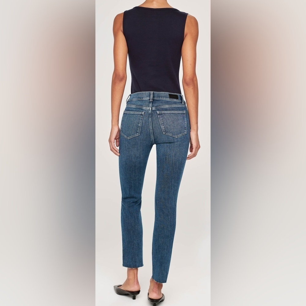 UEC DL1961 Mara Straight Mid Rise Instasculpt Ankle Jeans India Ink wash Size 32 - Picture 2 of 13